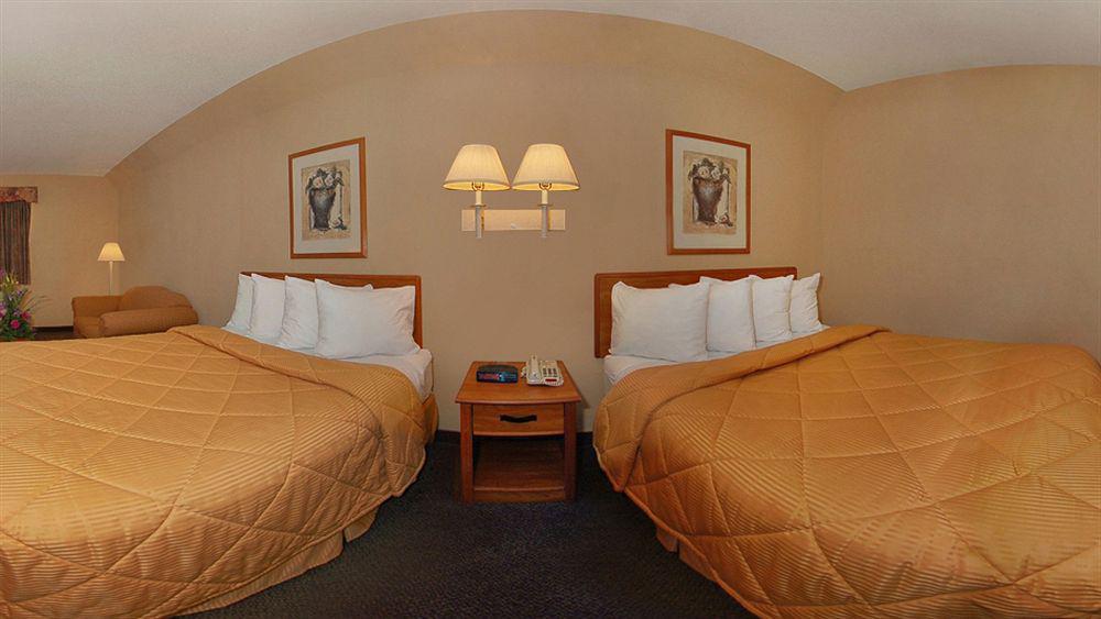 Comfort Inn Near Medical Center Mission Buitenkant foto