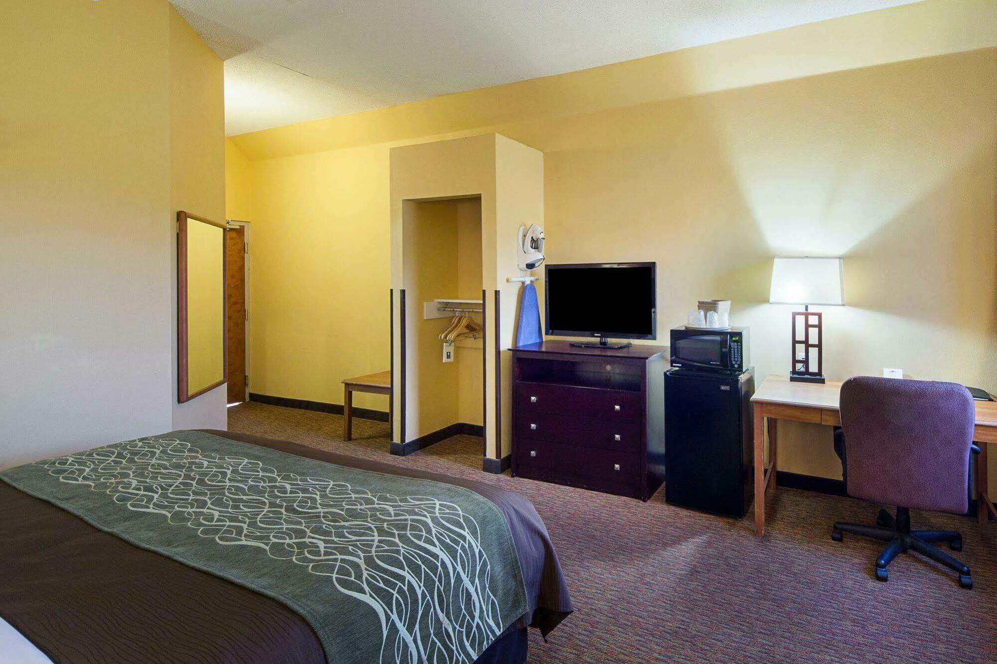 Comfort Inn Near Medical Center Mission Buitenkant foto